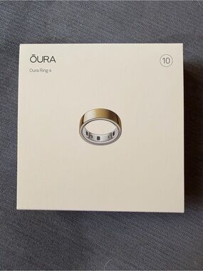 Oura Ring 4 Gold/Silver